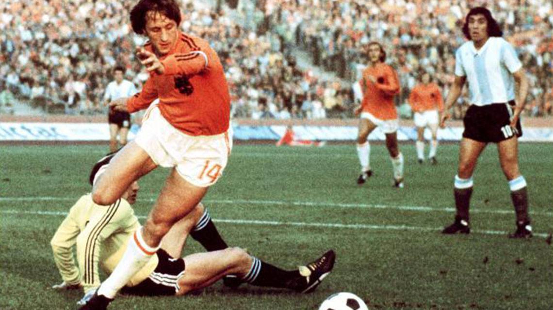 Johan Cruyff When only PUMA will do PUMA CATch up